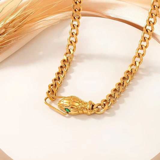 Medusa Chain Necklace